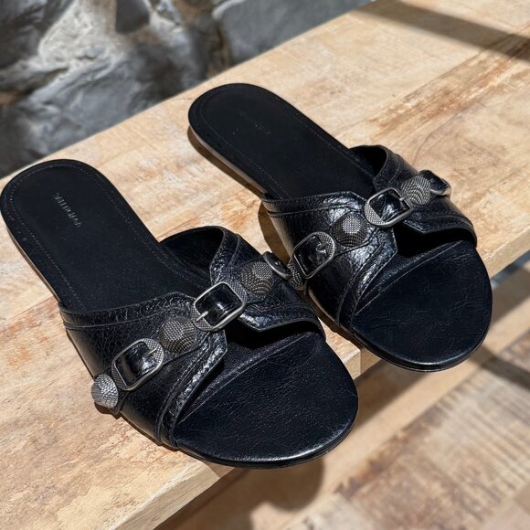 Balenciaga Cagole Black Leather Flat Sandals - Picture 4 of 10